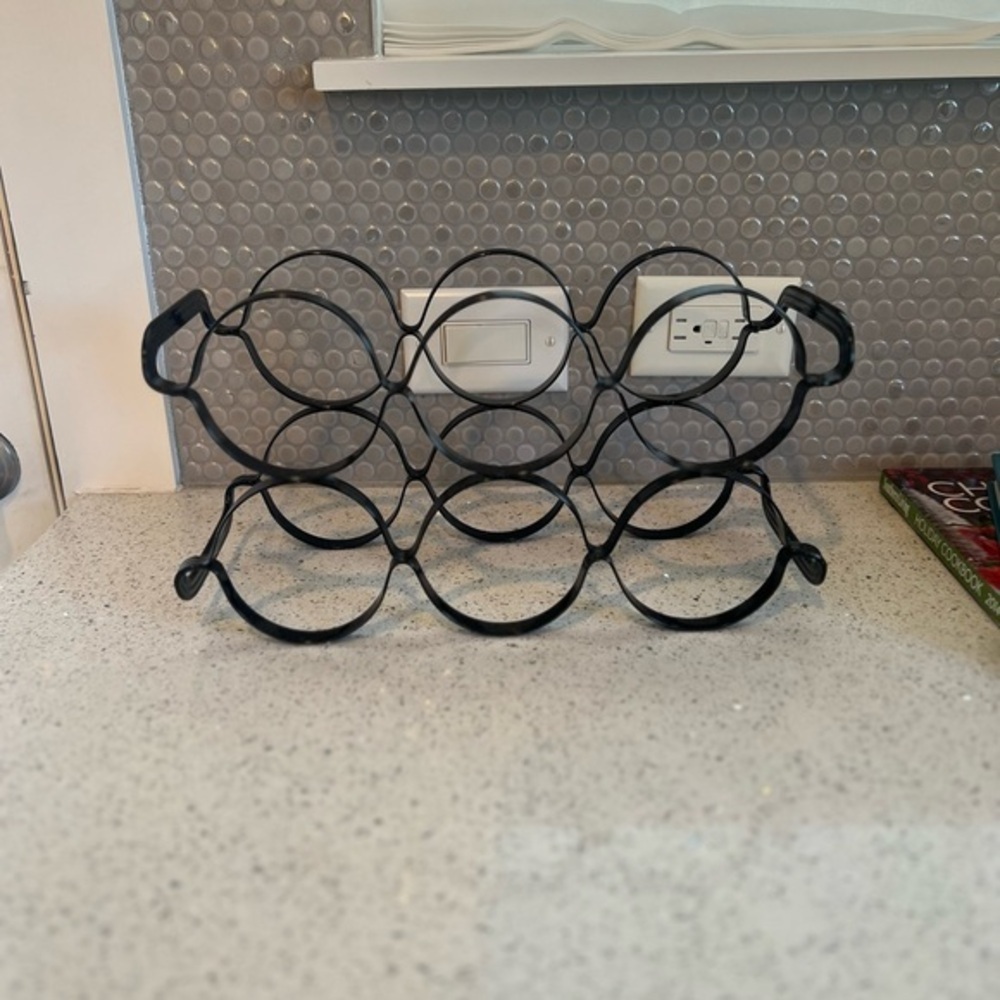 6 Bottle Counter Top Wine Rack